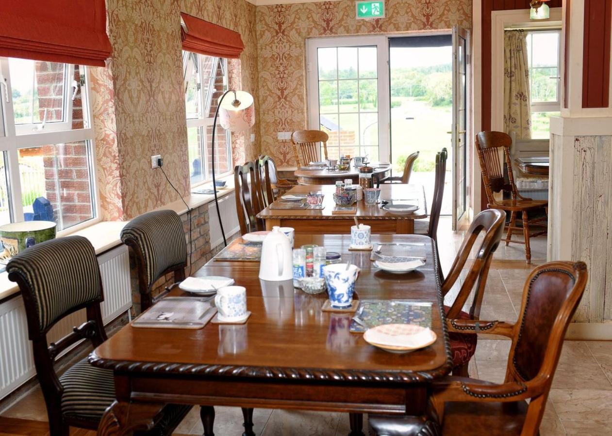 Bed & Breakfast Dulrush Lodge Guest House, Restaurant And Self-Catering Belleek