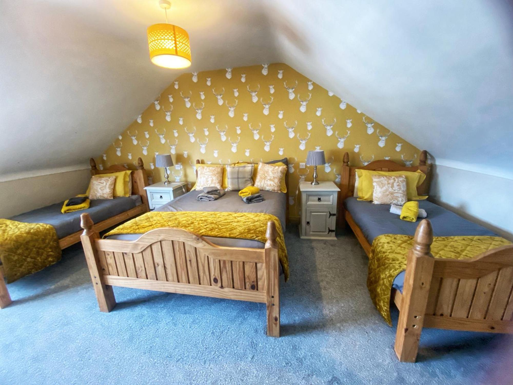 Dulrush Lodge Guest House, Restaurant And Self-Catering