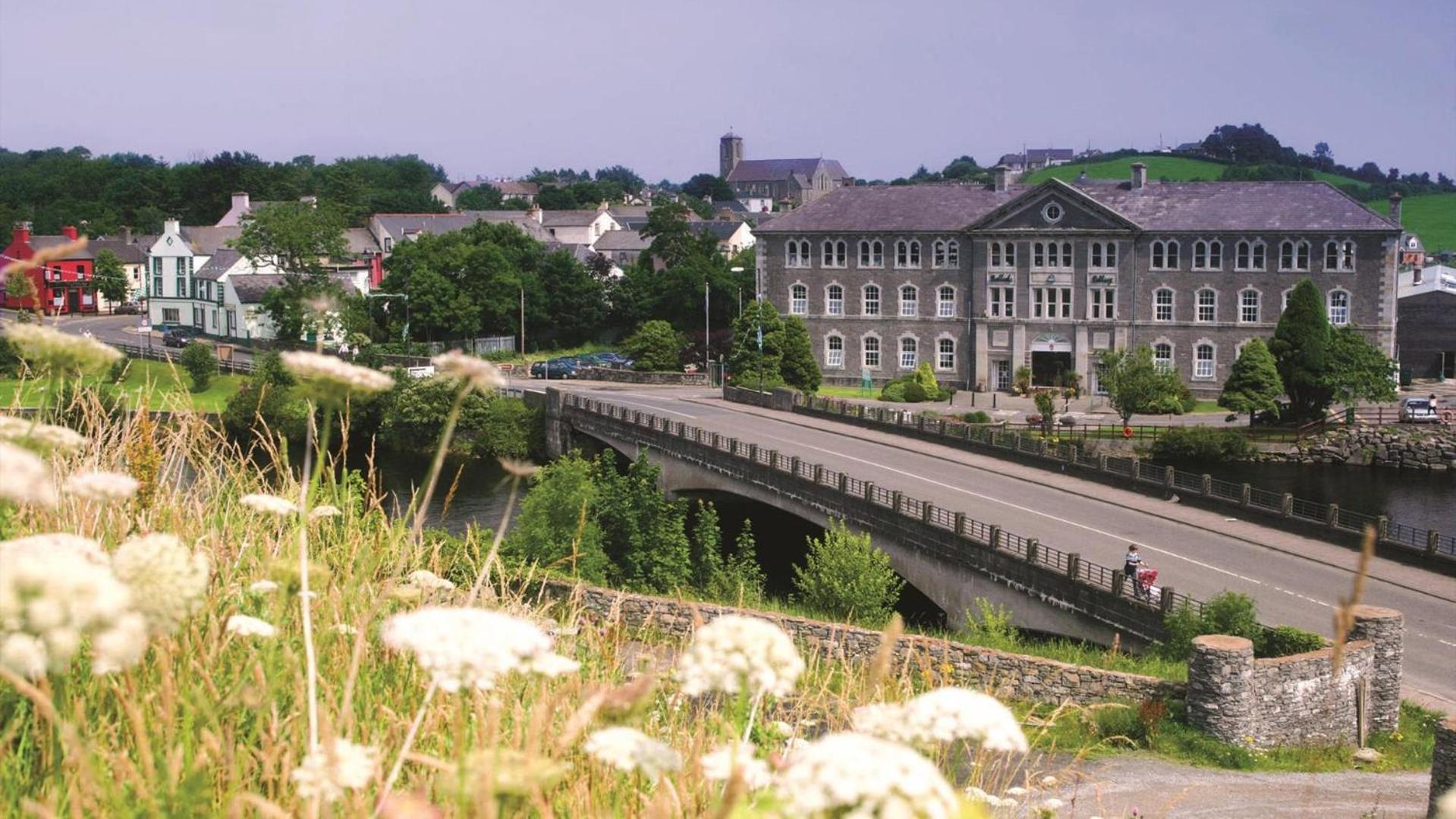 Bed & Breakfast Dulrush Lodge Guest House, Restaurant And Self-Catering *