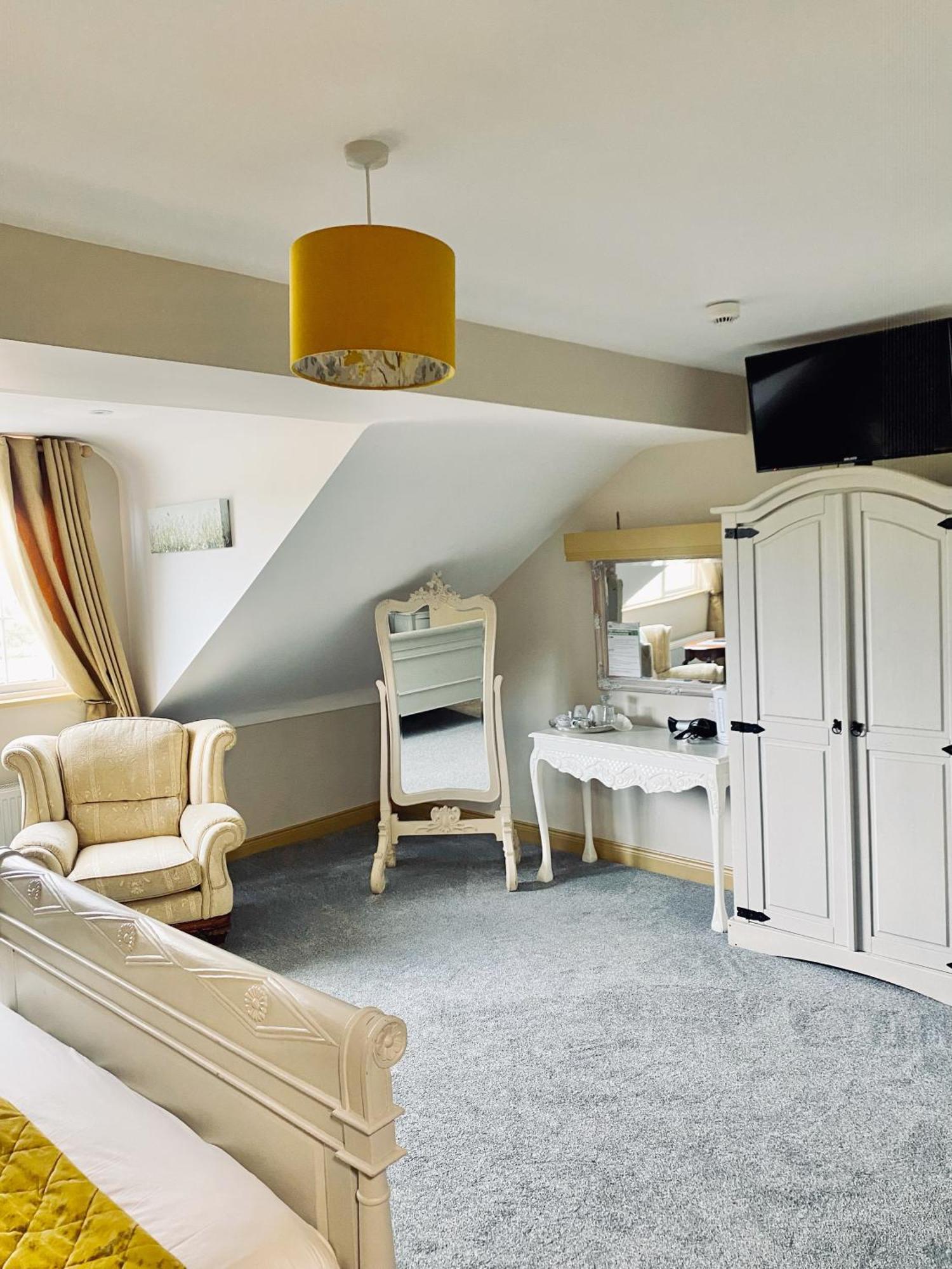 Bed & Breakfast Dulrush Lodge Guest House, Restaurant And Self-Catering