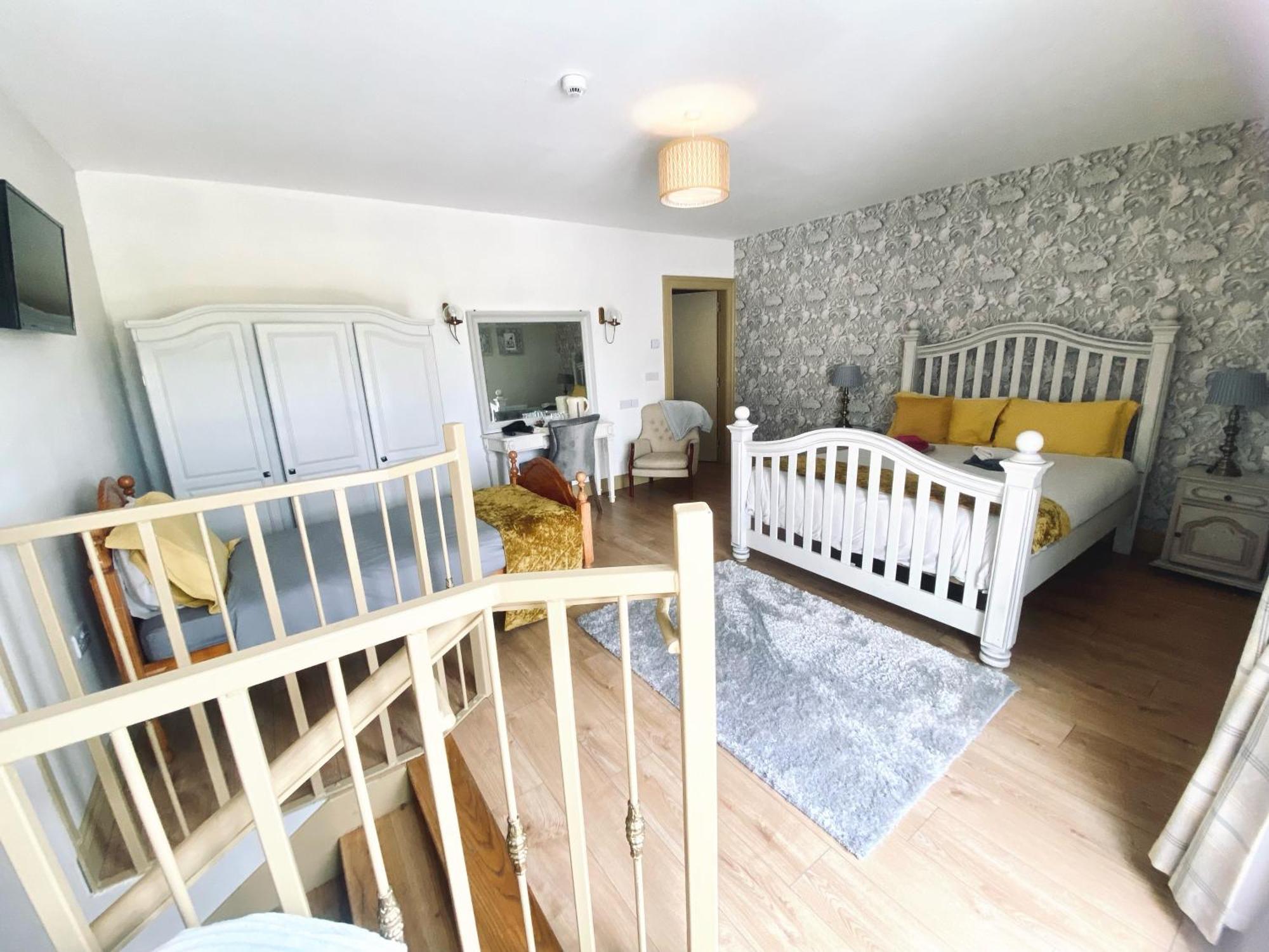 Dulrush Lodge Guest House, Restaurant And Self-Catering * Belleek