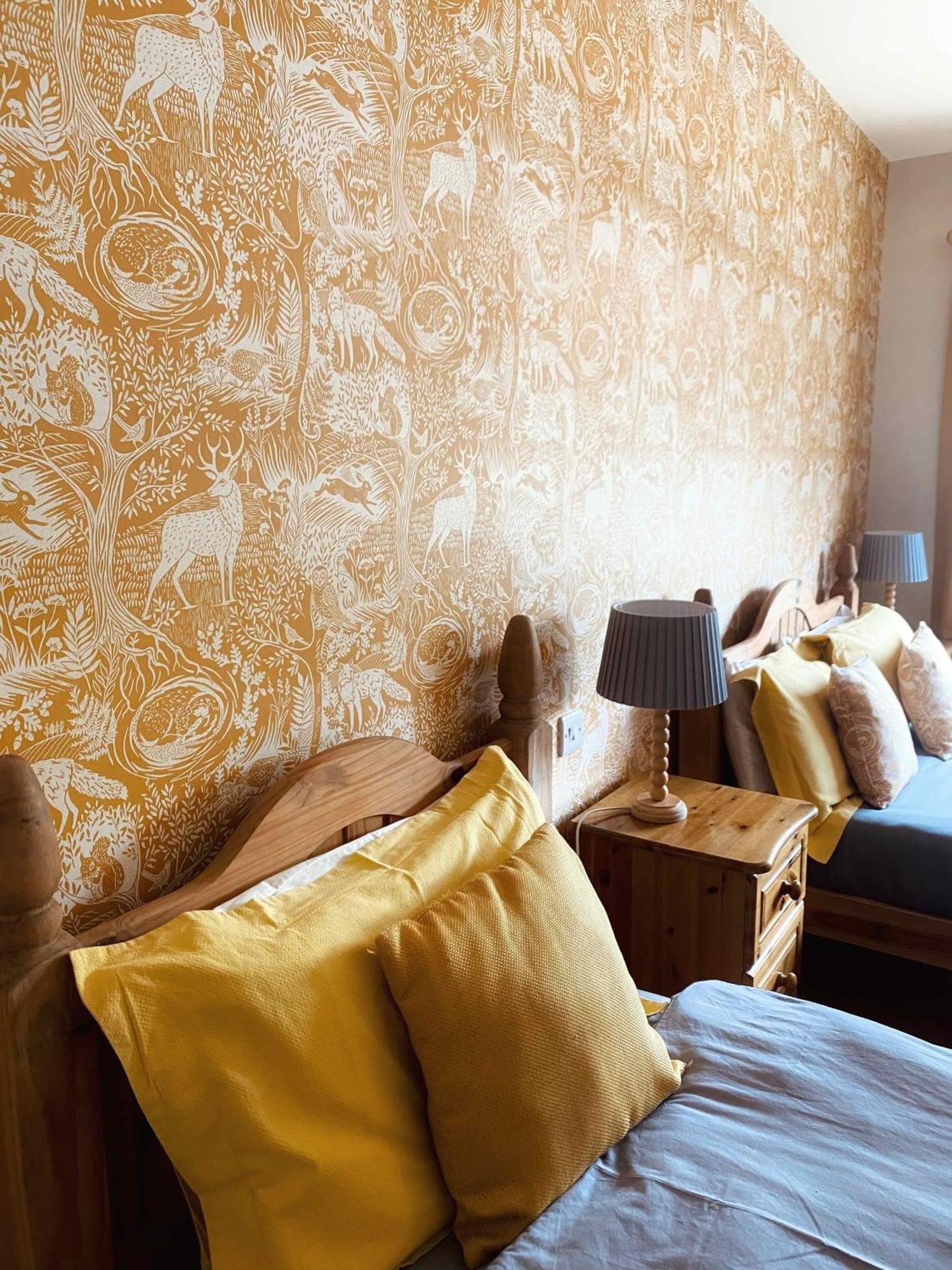 Dulrush Lodge Guest House, Restaurant And Self-Catering