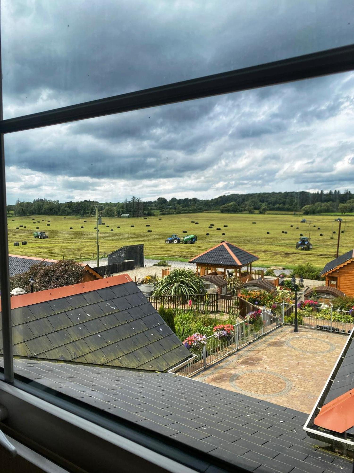 Bed & Breakfast Dulrush Lodge Guest House, Restaurant And Self-Catering